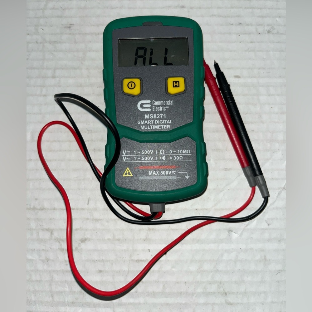 Commercial Electric MS8271 Digital Smart Multi-Meter Works battery operated